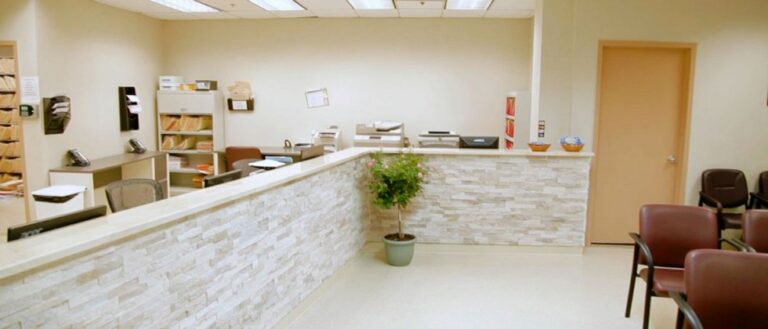 hall brooklynabortion 980x420 1 768x329